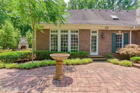 Exterior - 3908 Eagle Way, Prospect, KY 40059 photo 11 of 18