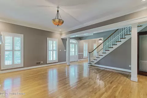 Living - 3908 Eagle Way, Prospect, KY 40059 photo 1 of 6