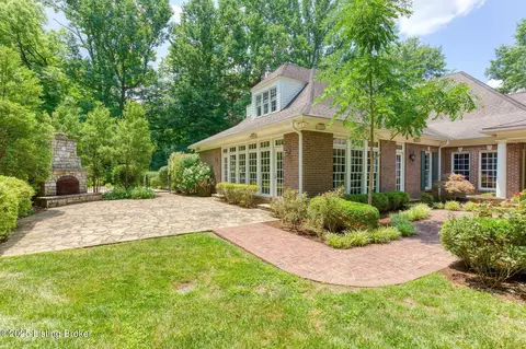 Exterior - 3908 Eagle Way, Prospect, KY 40059 photo 8 of 18