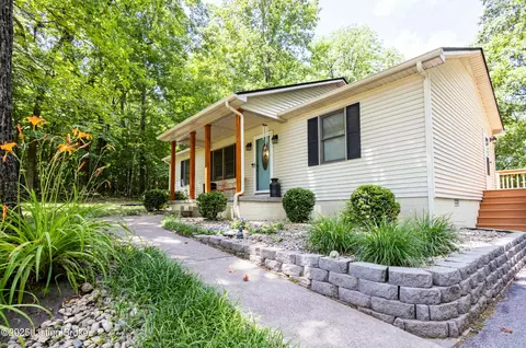 133 Red Bud Dr, Leitchfield, KY 42754
