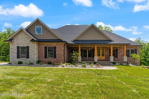 160 Goodlett Kilner Ct, Mount Washington, KY 40047