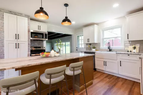 9004 Old Bardstown Rd, Louisville, KY 40291