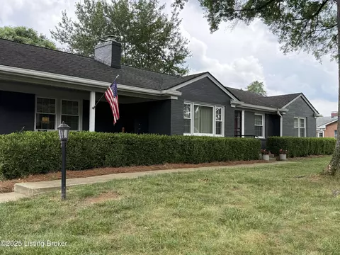7206 Arrowwood Rd, Louisville, KY 40222