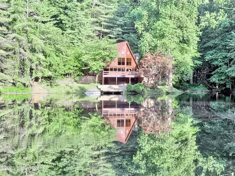 14601 Pauleys Gap Rd, Louisville, KY 40272
