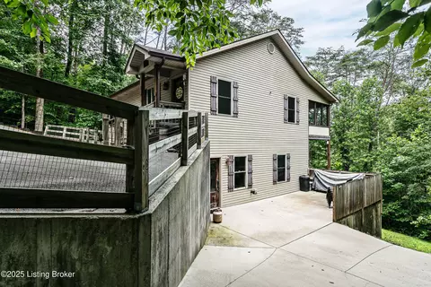 2254 Clifty Crk Rd, Jamestown, KY 42629