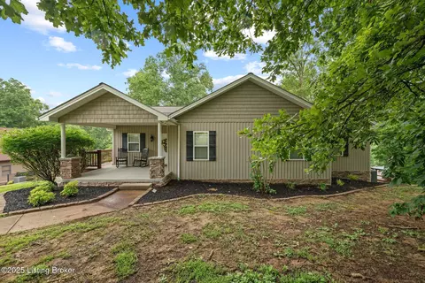 416 Ironwood Dr, Bee Spring, KY 42207