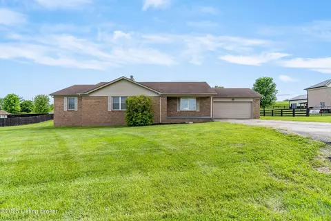 215 Jewell Valley Rd, Taylorsville, KY 40071