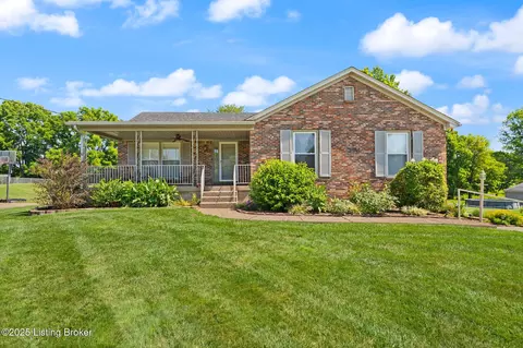 3941 Scenic Trl, Shepherdsville, KY 40165