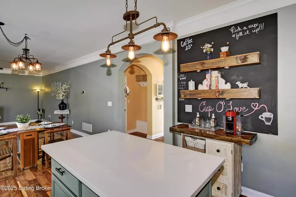 Kitchen - 10014 Madder Way, Louisville, KY 40228 photo 4 of 5