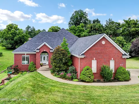 500 Wood Lake Dr, La Grange, KY 40031