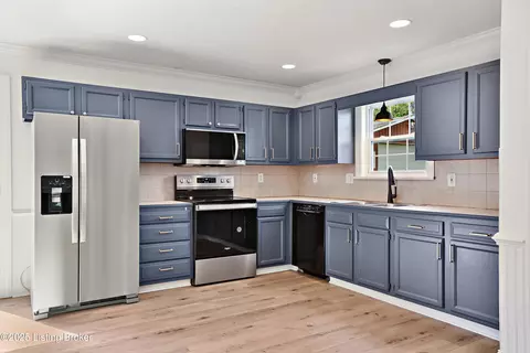 Kitchen - 2425 Buzzard Roost Rd, Waddy, KY 40076 photo 1 of 3