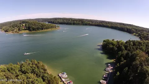 171 Cedar Point Rd, Bee Spring, KY 42207