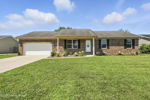 520 Presley Ln, Jeffersonville, IN 47130