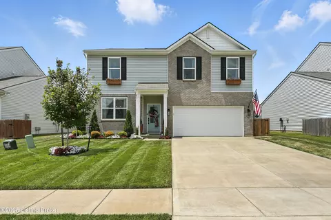 157 Ardmore Crossing Dr, Shelbyville, KY 40065
