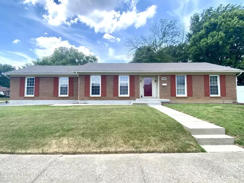4420 Woodgate Ln, Louisville, KY 40220