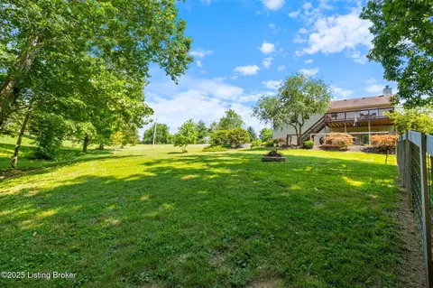Exterior - 128 Oakwood Cir, Pendleton, KY 40055 photo 10 of 17