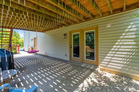 Exterior - 128 Oakwood Cir, Pendleton, KY 40055 photo 13 of 17