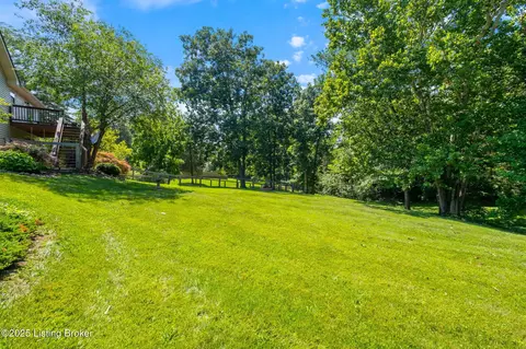 Exterior - 128 Oakwood Cir, Pendleton, KY 40055 photo 6 of 17