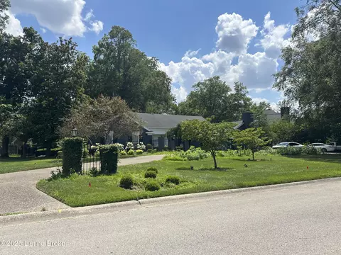 8914 Ayrshire Ave, Louisville, KY 40222