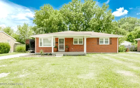 9013 Thompson Ln, Louisville, KY 40258