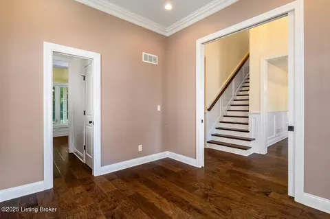 Entry Way - 7809 Springfarm Pointe Pl, Prospect, KY 40059 photo 6 of 11