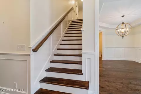 Entry Way - 7809 Springfarm Pointe Pl, Prospect, KY 40059 photo 7 of 11