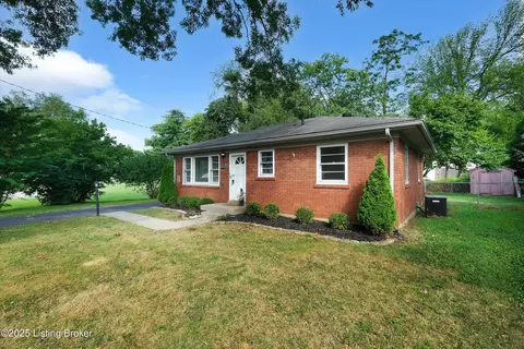 8601 Garydon Dr, Louisville, KY 40291