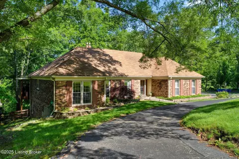 6500 Gunpowder Ln, Prospect, KY 40059