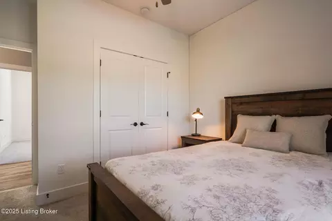 Bedroom - 3035 Masters Dr, Floyds Knobs, IN 47119 photo 8 of 10