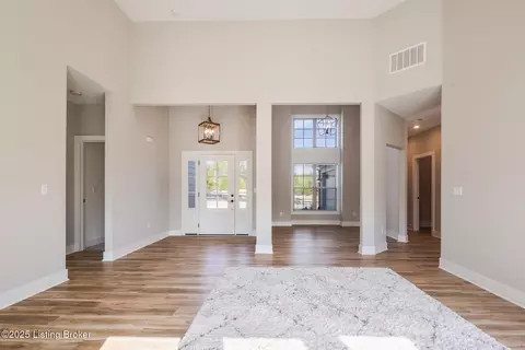 Other - 3035 Masters Dr, Floyds Knobs, IN 47119 photo 3 of 8