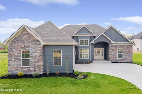 3035 Masters Dr, Floyds Knobs, IN 47119