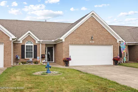 12602 Spring Haven Ct, Louisville, KY 40229