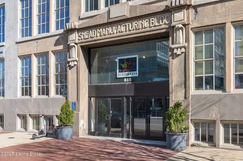 815 W West Market St #608, Louisville, KY 40202
