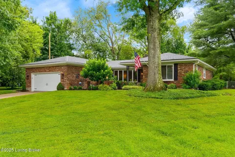 2302 Tavener Dr, Louisville, KY 40242