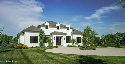3983 Hidden Falls Dr, Prospect, KY 40059