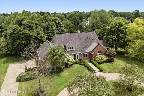 7404 Cedar Bluff Ct, Prospect, KY 40059