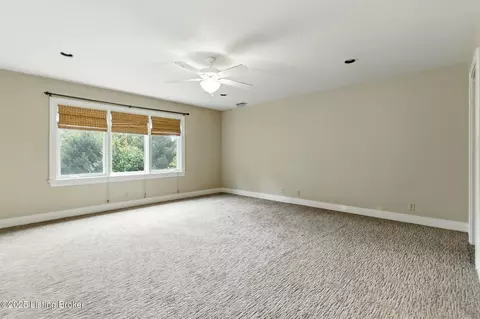 Bedroom - 7404 Cedar Bluff Ct, Prospect, KY 40059 photo 4 of 10