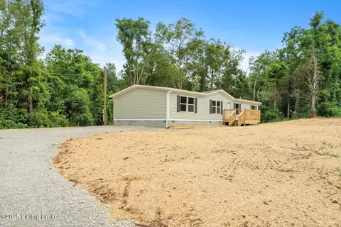 110 Hobbs Reesor Rd, Vine Grove, KY 40175