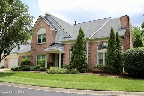 6800 Harper Valley Cir, Louisville, KY 40241