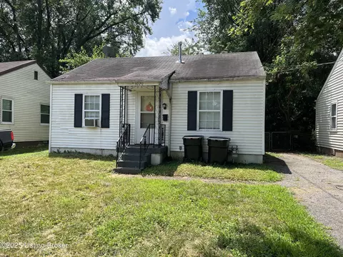 3020 Penway Ave, Louisville, KY 40212
