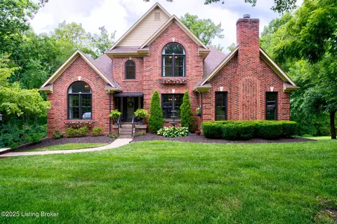 16801 Ash Glen Rd, Louisville, KY 40245