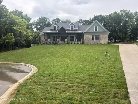 46 Denali Ct, Fisherville, KY 40023