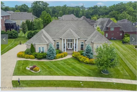 14012 Glendower Dr, Louisville, KY 40245