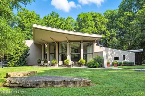 4155 Stewart Ln, La Grange, KY 40031