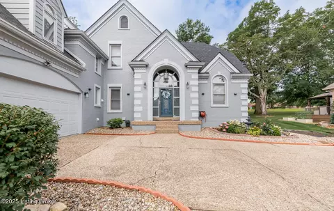8108 Bohannon Station Rd, Louisville, KY 40291
