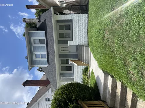 634 S 38th St, Louisville, KY 40211
