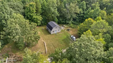 2241 Brooklyn Rd, Morgantown, KY 42261
