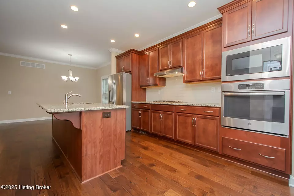 Kitchen - 4205 Calgary Way, Louisville, KY 40241 photo 3 of 4