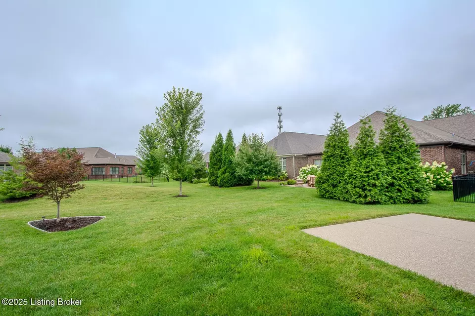 Exterior - 4205 Calgary Way, Louisville, KY 40241 photo 12 of 13