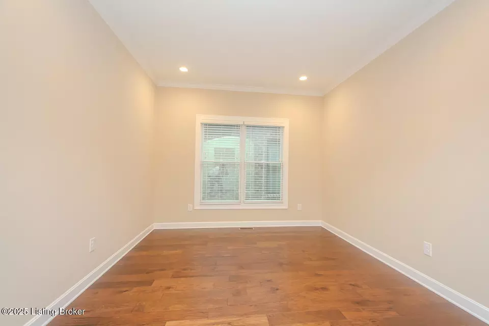 Living - 4205 Calgary Way, Louisville, KY 40241 photo 4 of 15